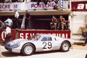 La Porsche 904